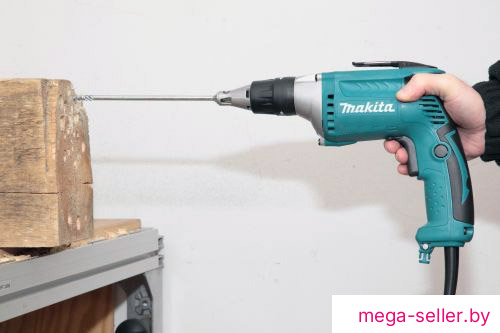 Шуруповерт для гипсокартона Makita FS4300